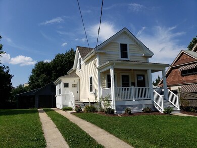 24 Marion St, Chicopee, MA 01013 - photo 2