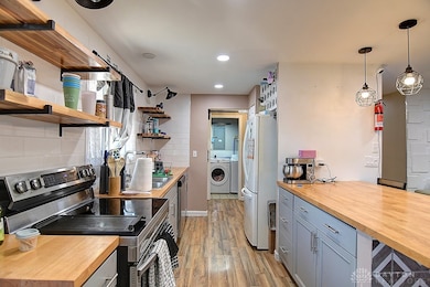 5732 Benedict Rd, Dayton, OH 45424 - photo 4