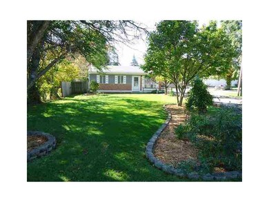 401 E Bidwell Ave, Muncie, IN 47303 - photo 2