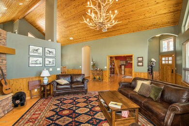 07_Living Room4
