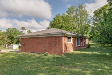 2462 Anes Station Rd, Lewisburg, TN 37091 - photo 3