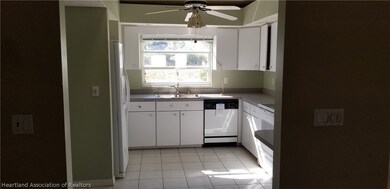 816 Lake Betty Dr, Lake Placid, FL 33852 - photo 3