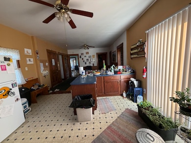 550 W Chestnut St unit 552, Port Washington, WI 53074 - photo 6