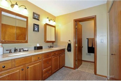 unlisted-address, Naperville, IL 60565 - photo 7