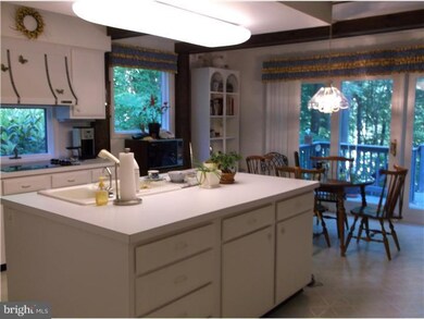 3213 Greene Countrie Dr, Newtown Square, PA 19073 - photo 6