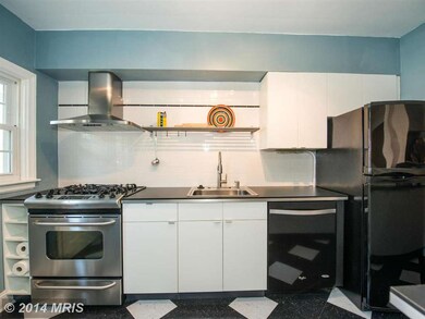 3710 Ednor Rd, Baltimore, MD 21218 - photo 6