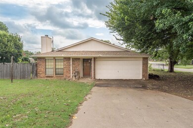 215 Thomas St, Joshua, TX 76058 - photo 2