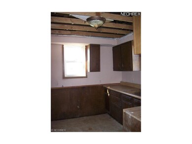 2111 20th St NE, Canton, OH 44705 - photo 4