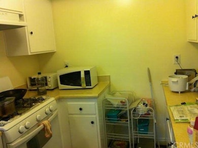 1718 E Commonwealth Ave unit 102, Fullerton, CA 92831 - photo 6