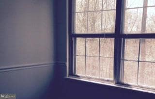 18715 Summer Oak Ct, Germantown, MD 20874 - photo 2