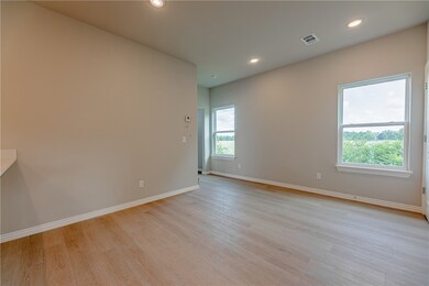 1705 SW Casuarina Dr unit 2, Bentonville, AR 72712 - photo 7