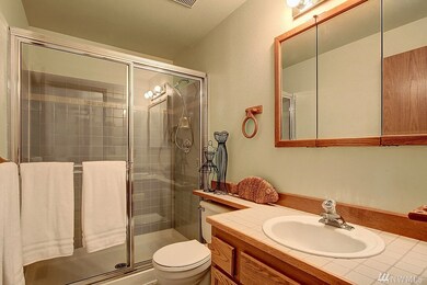 1017 215th St SE, Bothell, WA 98021 - photo 5