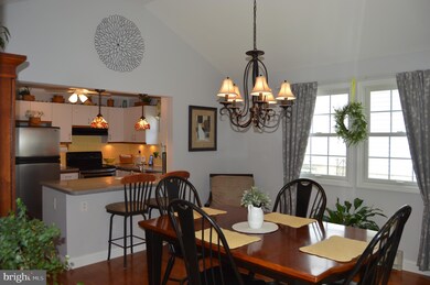 8412 Echo Dr, Pasadena, MD 21122 - photo 5