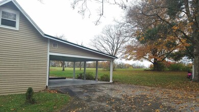 103 Whispering Pines Dr, Frankfort, KY 40601 - photo 2