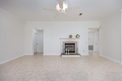 119 Villacrest (reshoot)-10