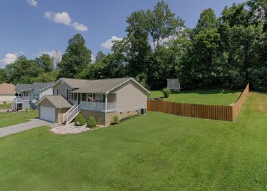 332 Bowers Park Cir, Knoxville, TN 37920 - photo 2
