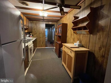 523 S 11th St, Reading, PA 19602 - photo 6