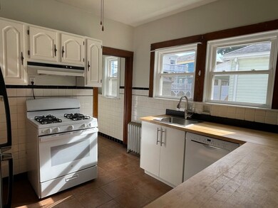 277 Alewife Brook Pkwy unit 2, Somerville, MA 02144 - photo 3