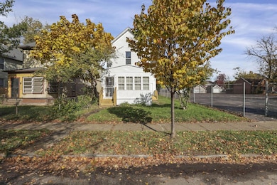 292 E Barthman Ave, Columbus, OH 43207 - photo 3