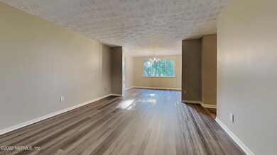 3921 Oriely Dr, Jacksonville, FL 32210 - photo 4