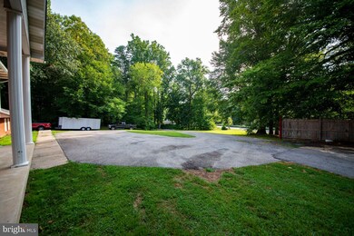 1022 Marlboro Rd, Lothian, MD 20711 - photo 6