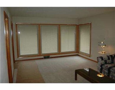 53105 Nadine St, South Bend, IN 46637 - photo 3