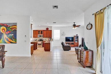 12785 Tulipwood Cir, Boca Raton, FL 33428 - photo 5