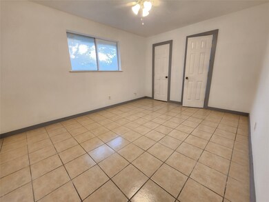 9707 Jaywood Dr, Houston, TX 77040 - photo 7