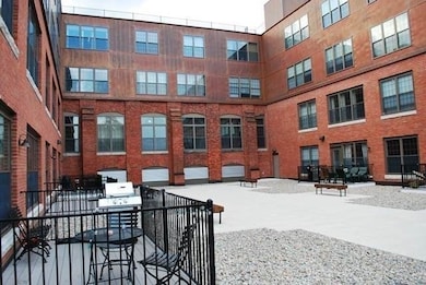 154 W 2nd St unit 204, Boston, MA 02127 - photo 7