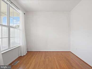 12454 Iona Sound Dr, Bristow, VA 20136 - photo 6