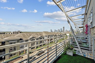 Balcony featuring a city view