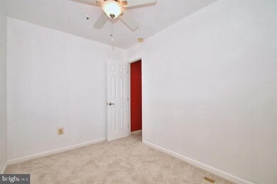 14053 Vista Dr unit 147C, Laurel, MD 20707 - photo 6