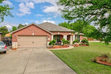 107 Mohave Dr E, Gainesville, TX 76240 - photo 2