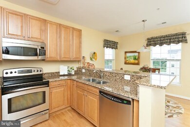 8607 Wintergreen Ct unit 402, Odenton, MD 21113 - photo 7