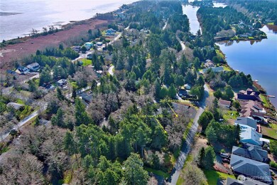 308 Lakeview Loop NE, Ocean Shores, WA 98569 - photo 3