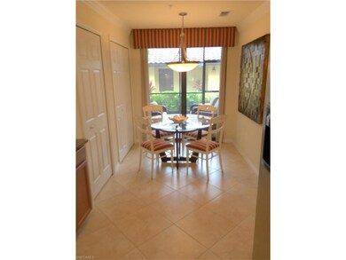 Eat-in kitchen