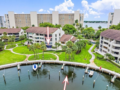 Harbor Village at Old Port Cove unit H1L, North Palm Beach, FL 33408 - photo 2