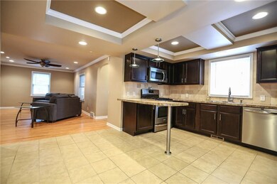 Space kitchen -all new 2013-Chocolate Maple cabine