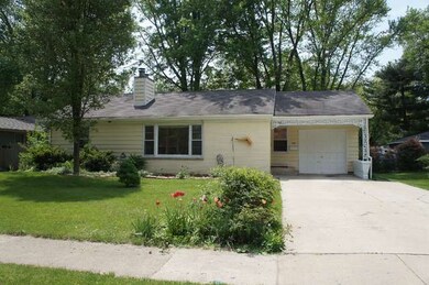 420 Laurel St, Batavia, IL 60510 - photo 2