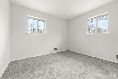 89 Van Buren Ave unit 2, Metuchen, NJ 08840 - photo 5