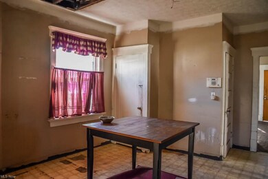 2409 9th St SW, Canton, OH 44710 - photo 7