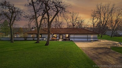 Attached garage also features an ice maker, tons o