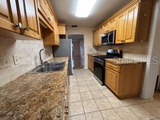 Spacious kitchen.