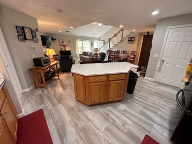 216 Reservoir St unit 311, Holden, MA 01520 - photo 2