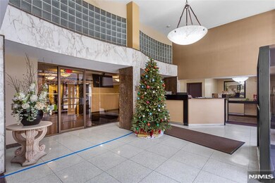 Stratford House unit 6E, Hackensack, NJ 07601 - photo 2