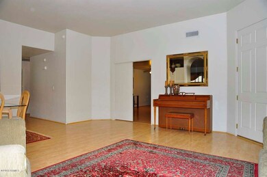 Living Room2