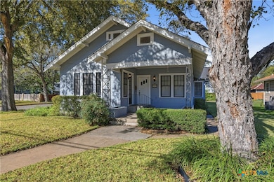 502 Elm St, Seguin, TX 78155 - photo 4