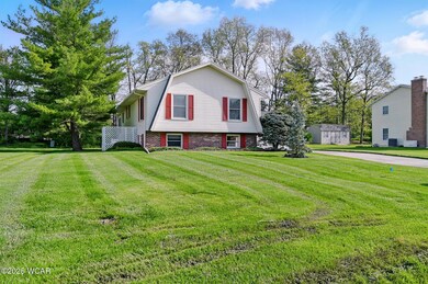 3614 N Amblewood Cir, Lima, OH 45806 - photo 2