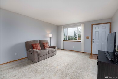 609 Washington Ave SE, Orting, WA 98360 - photo 5