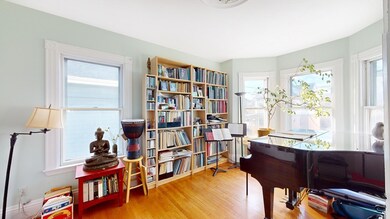 185 School St, Somerville, MA 02145 - photo 3